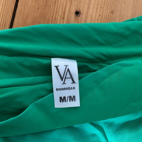 Anthropologie bikini, size M - Picture 6 of 7